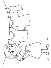 Girl hanging up laundry